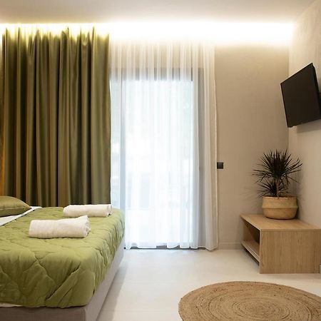 Olympus Suites Paralia Panteleimonos Exterior foto