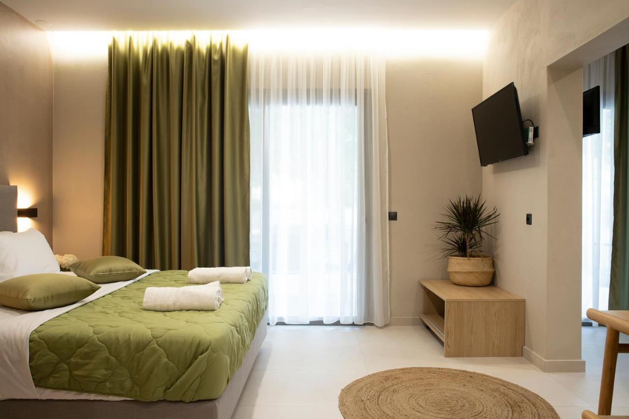Olympus Suites Paralia Panteleimonos Exterior foto